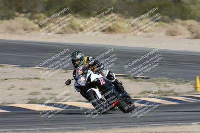 media/Nov-16-2025-Race Pace (Sun) [[8c5fa54630]]/Non Verified Riders (1st 20 Minutes)/2-Turn 10 (1010am)/